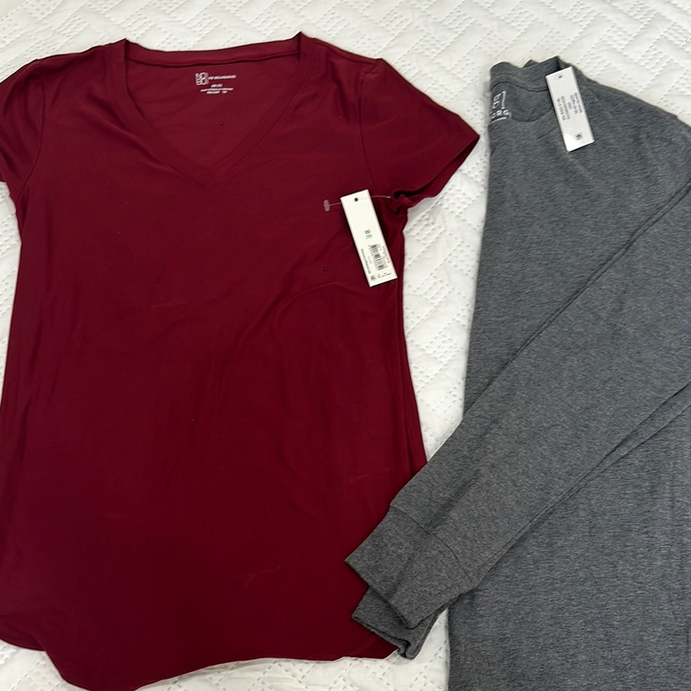 No Boundaries Red and Gray Short Sleeve Tees Casual Comfort